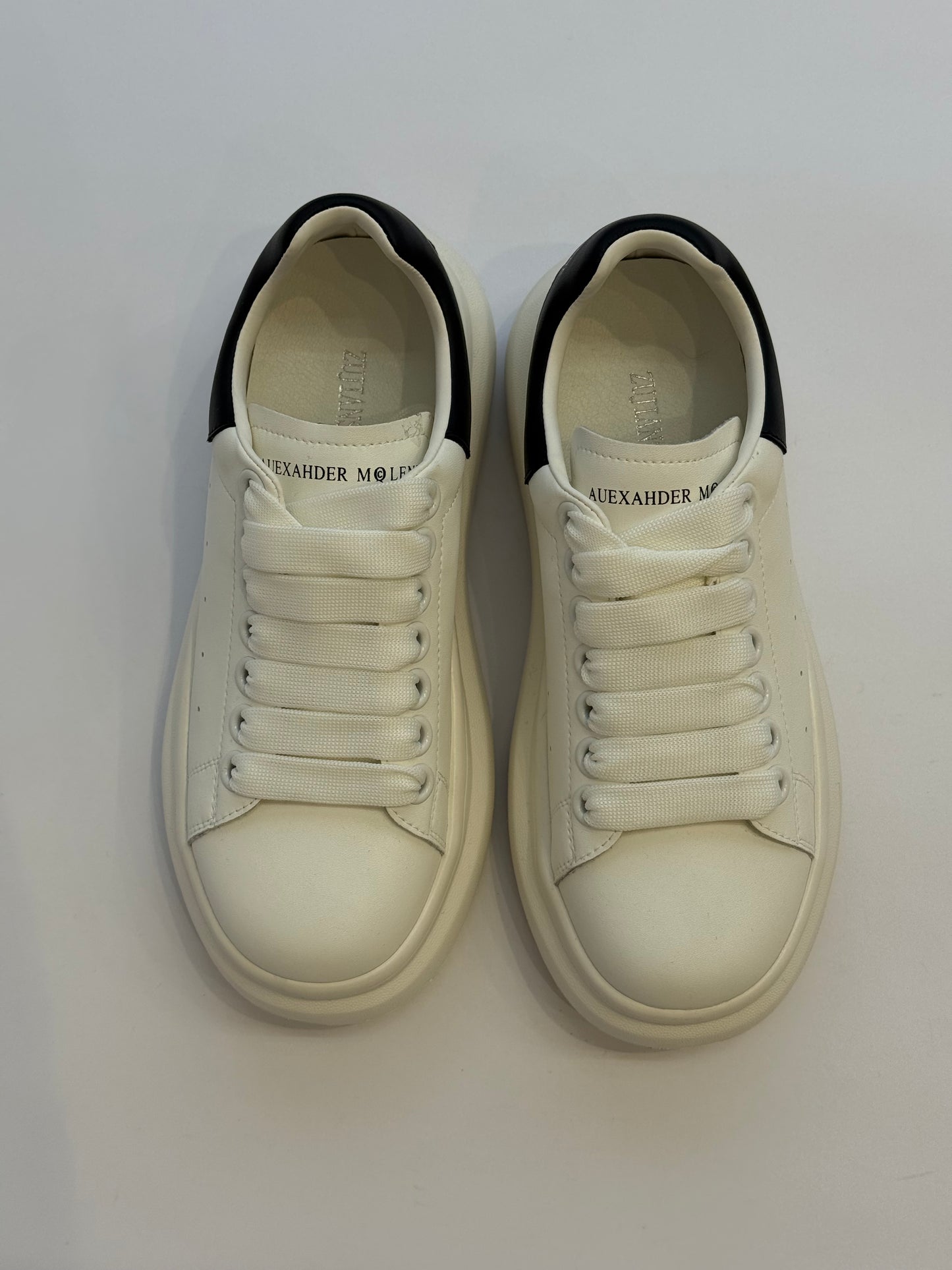 GHETE PIELE 2581 ALB