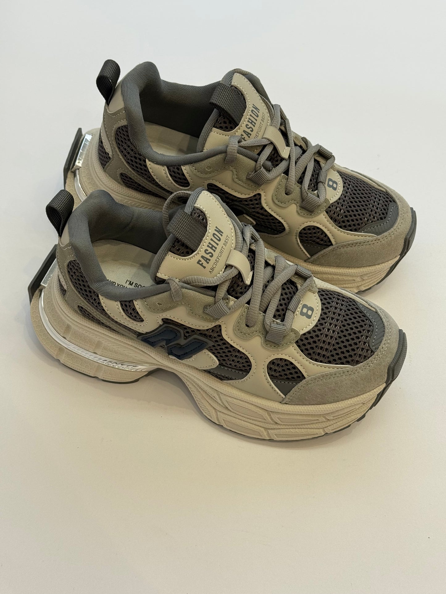 ADIDASI 5053