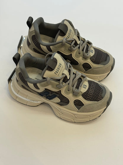 ADIDASI 5053