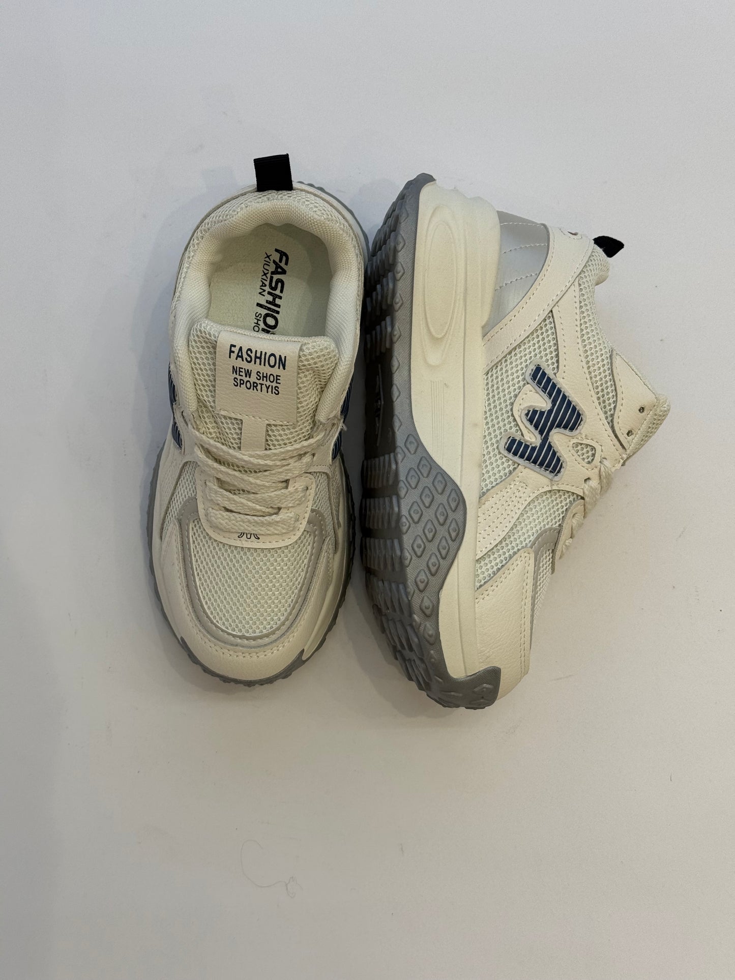 ADIDASI 888