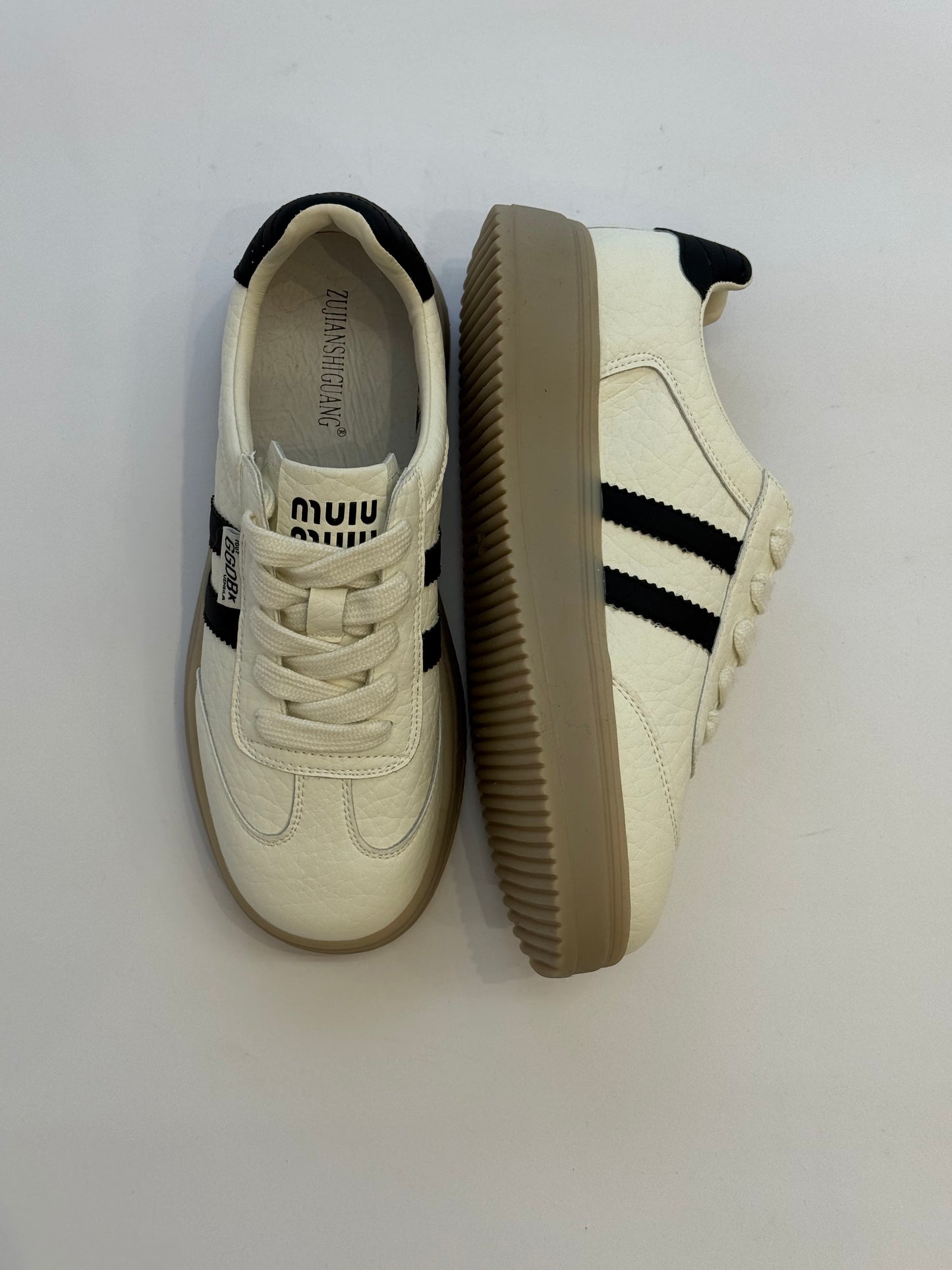GHETE PIELE 8868
