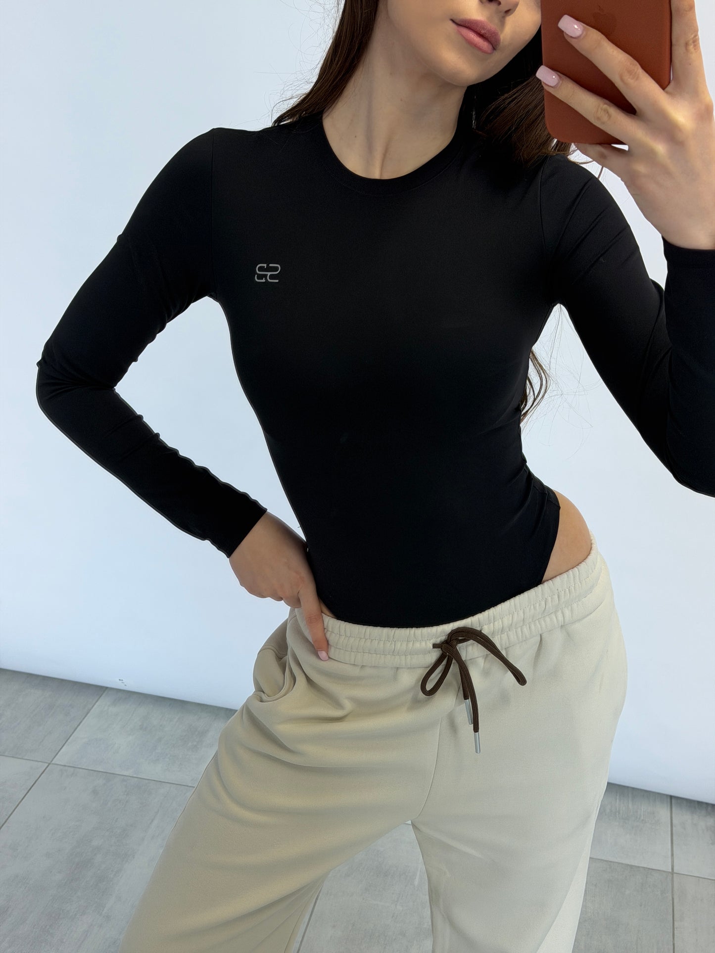 BODY 0015