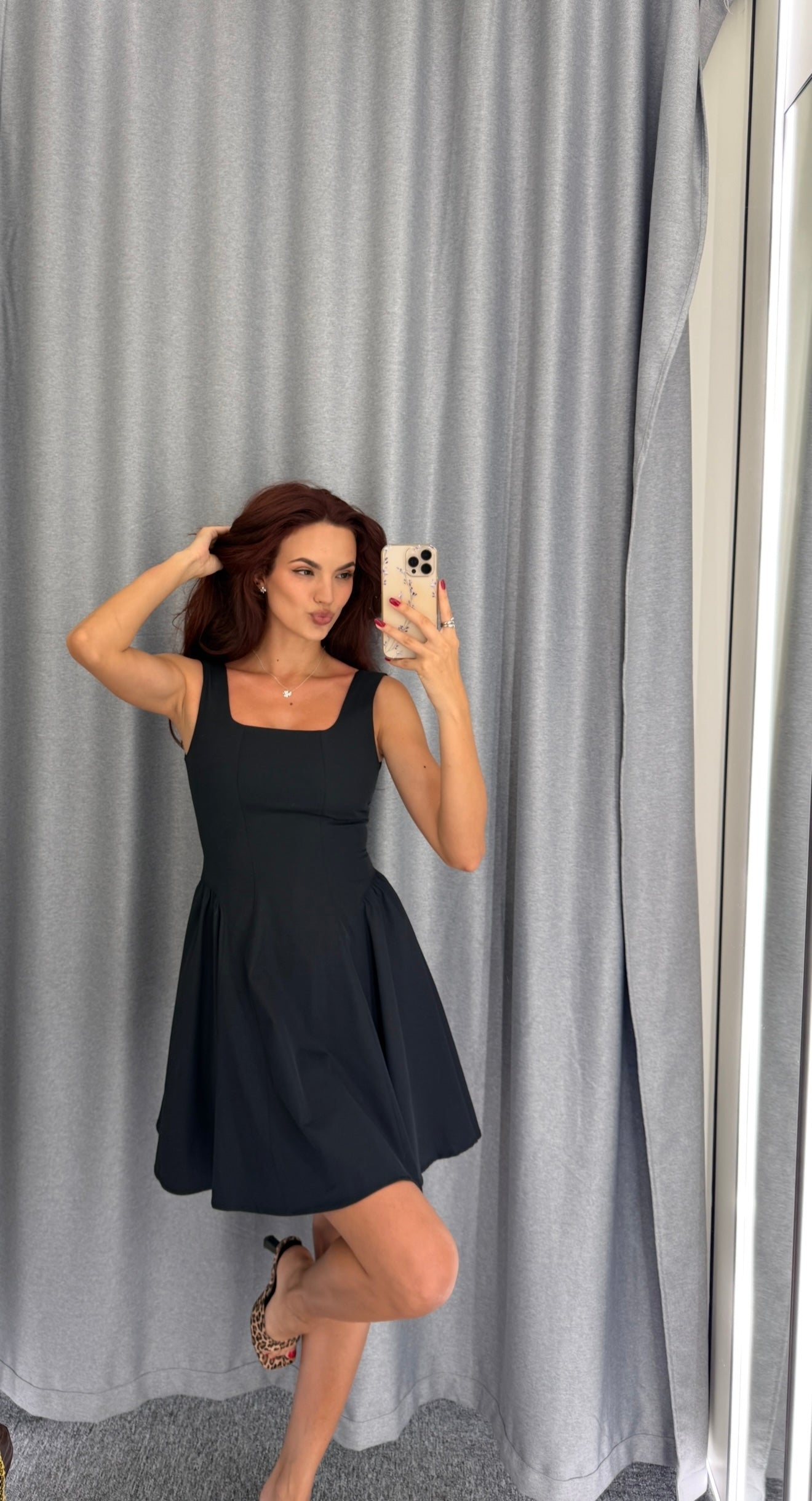 ROCHIE 9739
