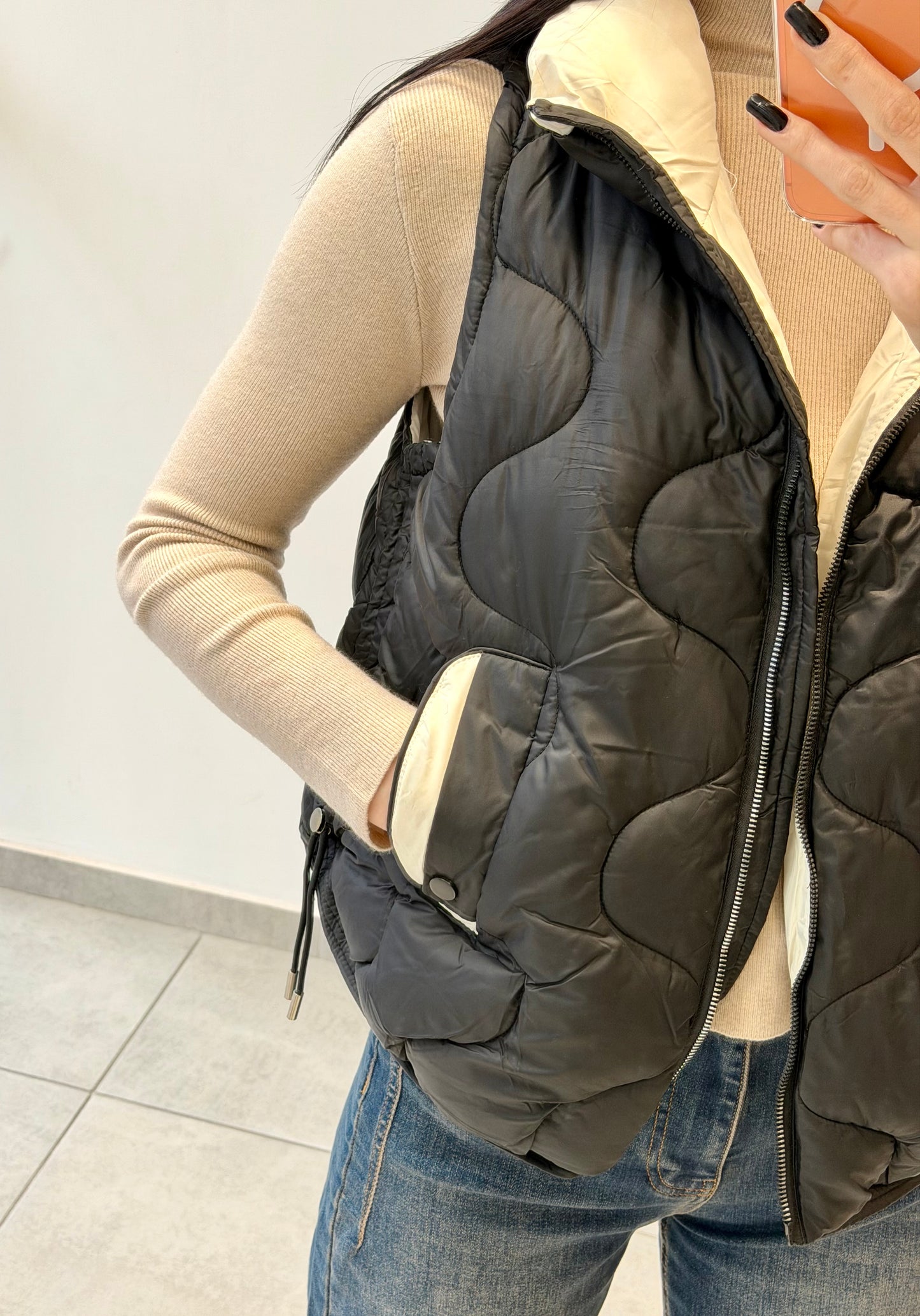 VESTA MATLASATA 220245 NEGRU Size