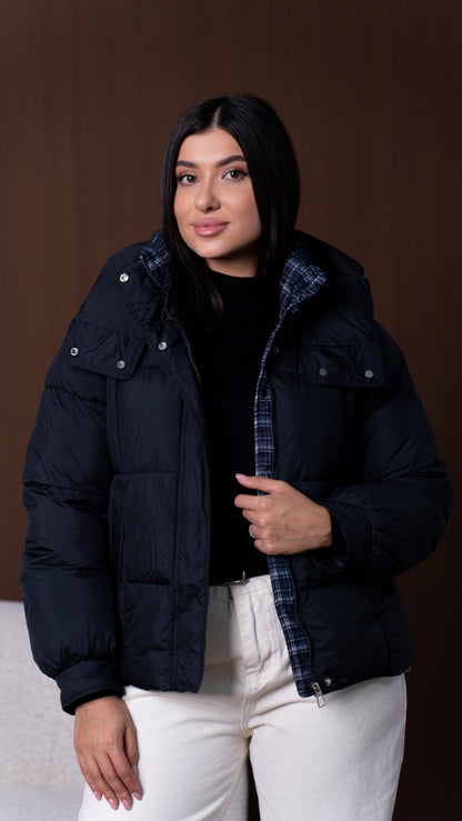 Geacă matlasată cu glugă (950)